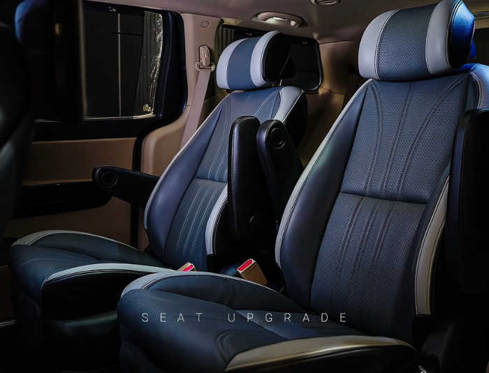 Kia Carnival interior seat restoration by Autostarke