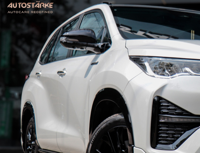 Detailed exterior painting process by Autostarke
